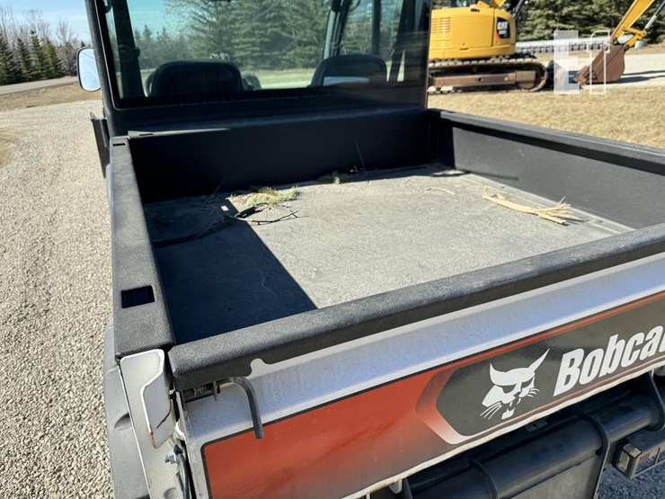 2022-bobcat-toolcat-uw56-image-16