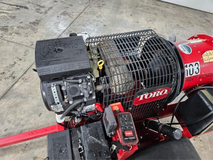 #374-•-2012-toro-pro-force-towable-blower-image-18