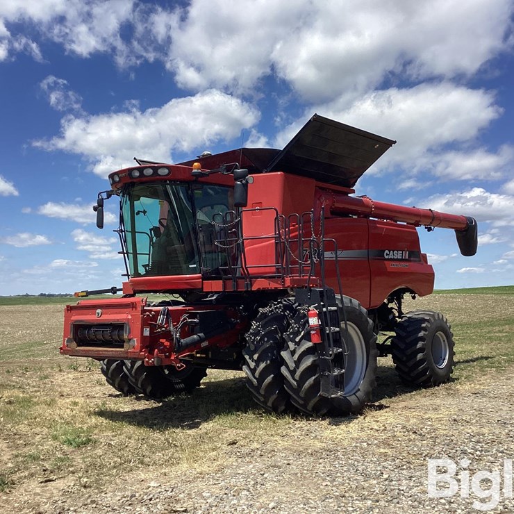 2012 CASE IH 7120