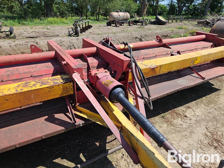 m-c-farm-equipment-2408sb-flail-shredder-image-14