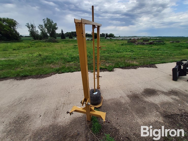 tarter-wire-fence-stretcher/unroller-image-2