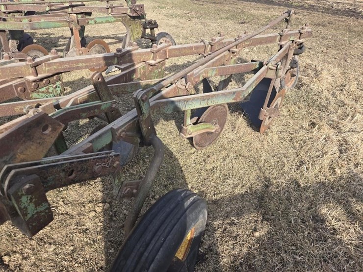 john-deere-5-image-13