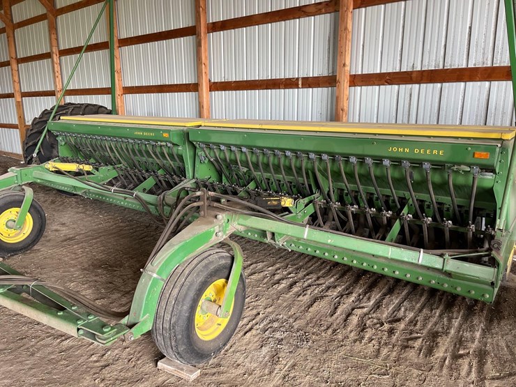 john-deere-9300-image-2