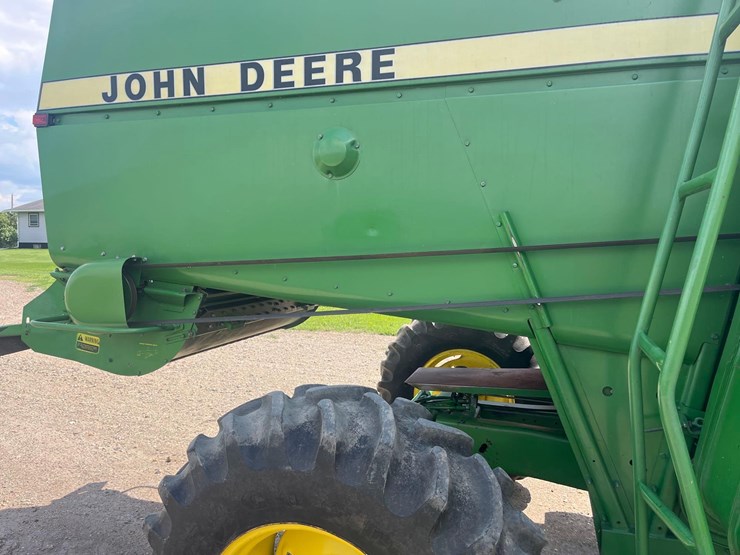 1982-john-deere-7720-image-35