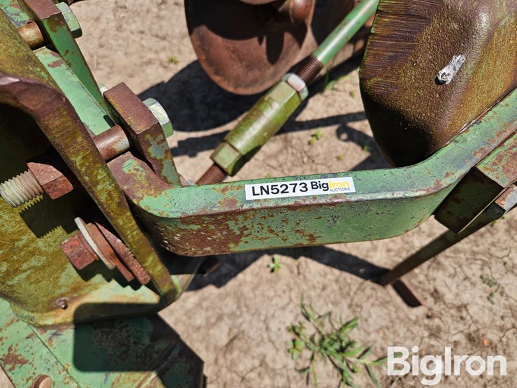 john-deere-5-image-17