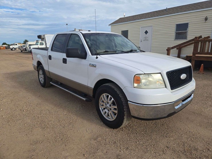 2006-ford-f150-xlt-image-2
