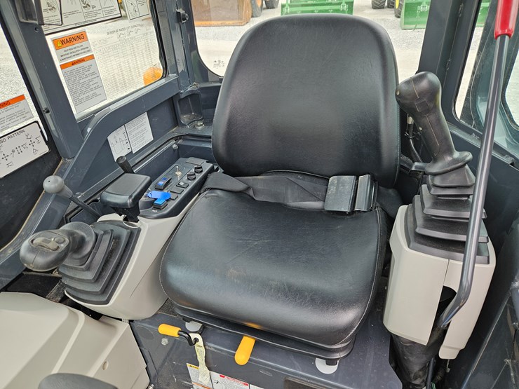 2021-kobelco-sk35sr-image-11
