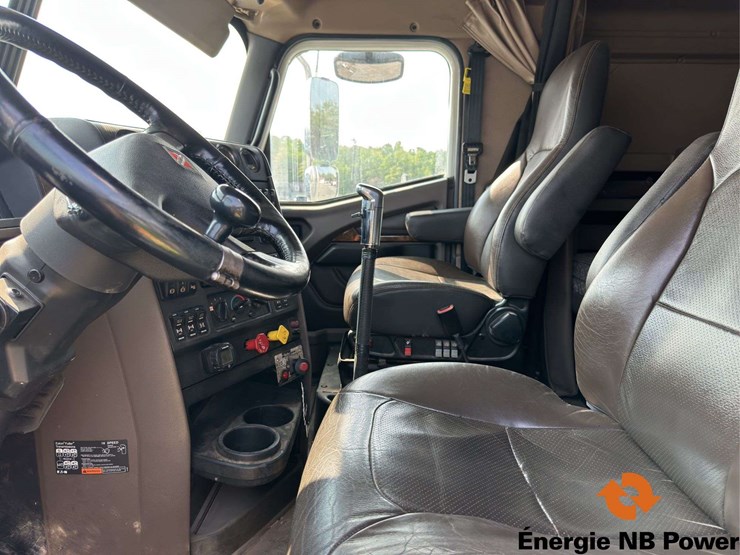 2019-international-hx520-image-19