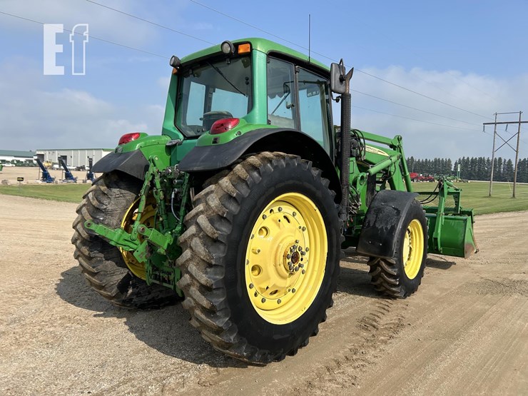 2005-john-deere-7520-image-5