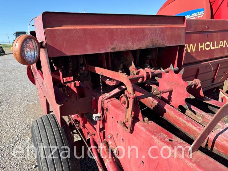 new-holland-315-image-12