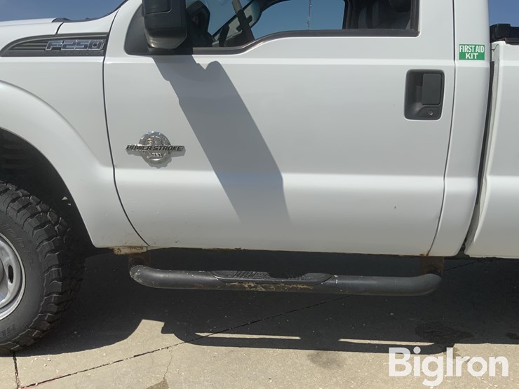 2012-ford-f250-xl-image-14