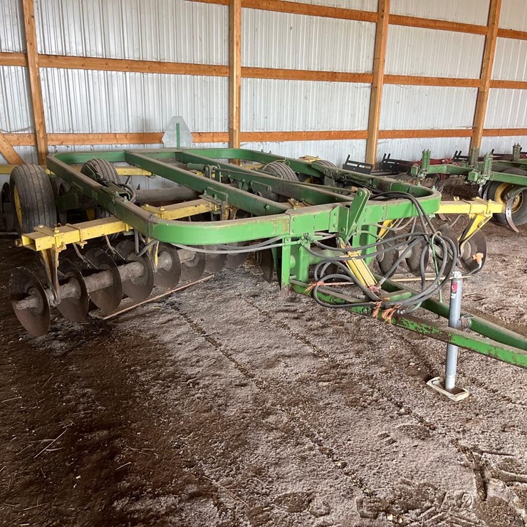 JOHN DEERE 310