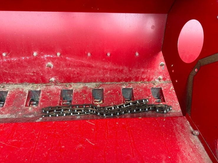 case-ih-5100-image-28