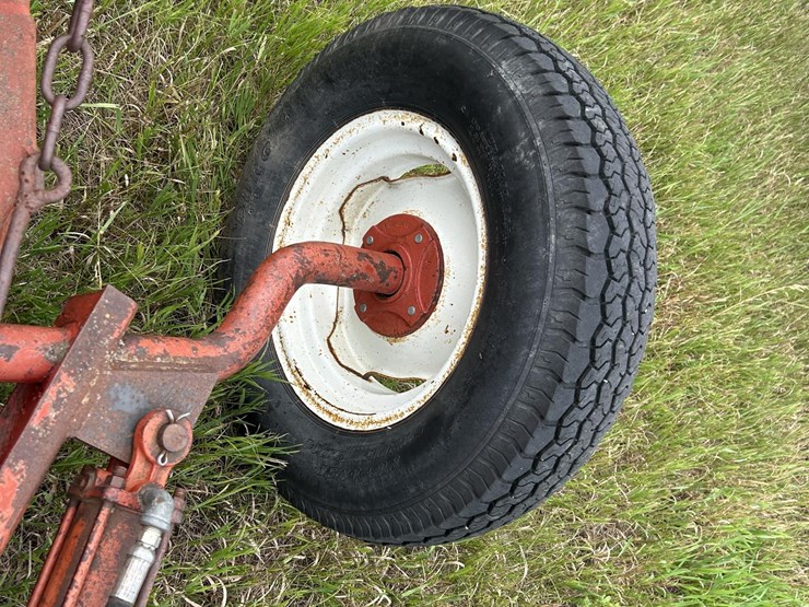 case-ih-1300-image-14