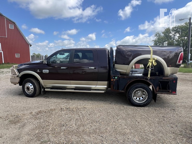 2015-ram-3500-laramie-longhorn-image-5