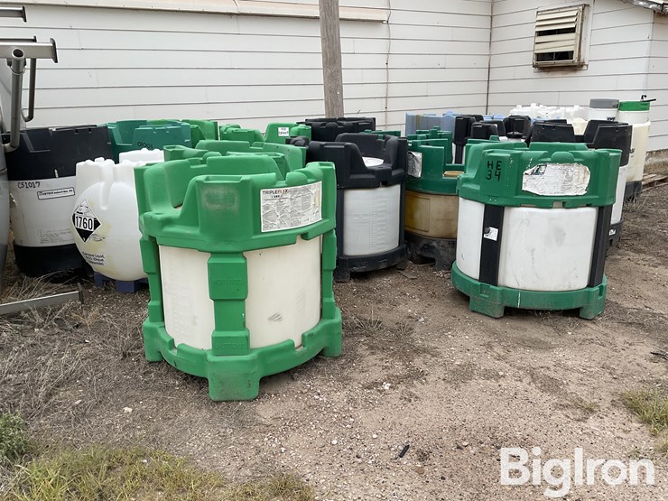 poly-chemical-totes-image-3