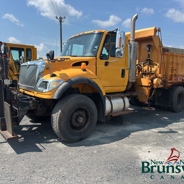2006 INTERNATIONAL 7600