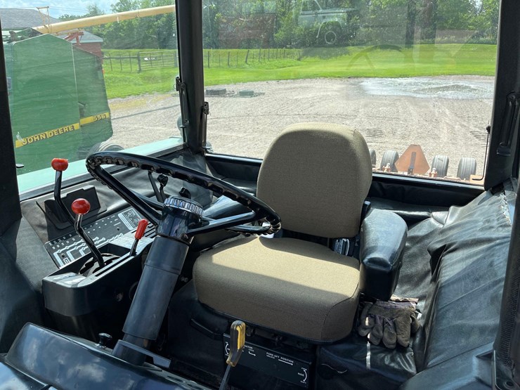 1981-john-deere-4240-image-29