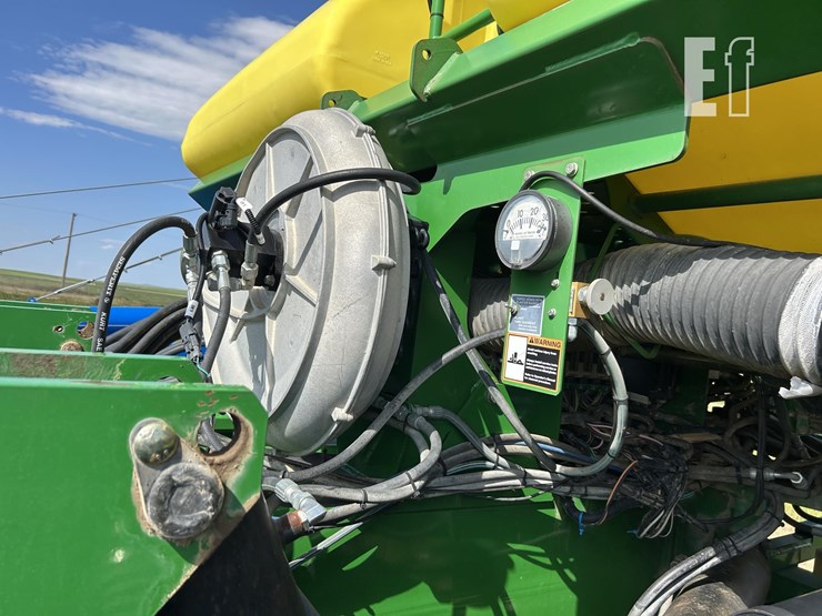 2009-john-deere-db80-image-74