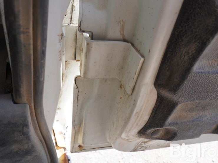 2004-chevrolet-express-1500-image-19