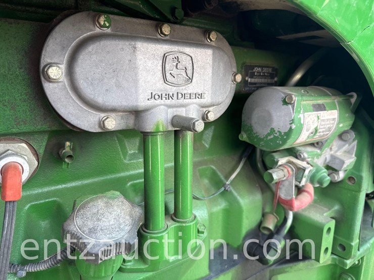 2005-john-deere-8320-image-10