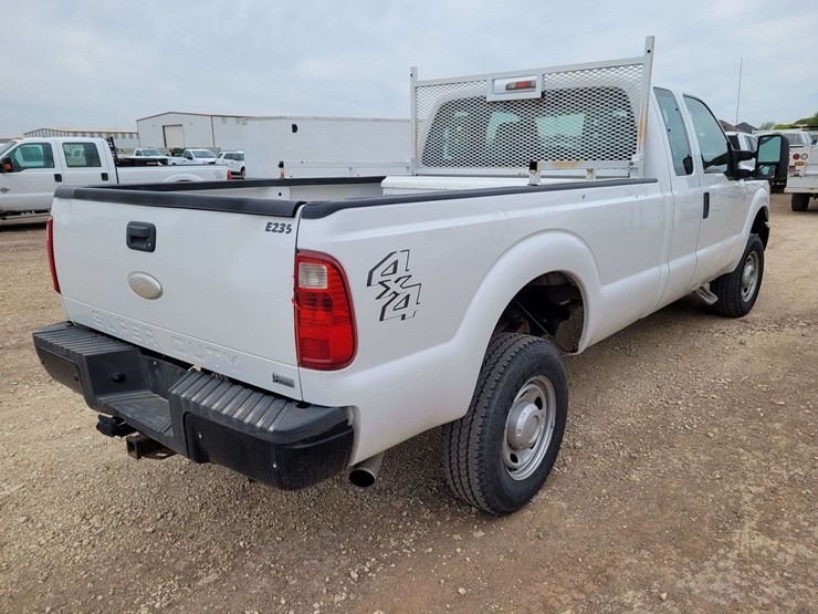 2011-ford-f350-image-3
