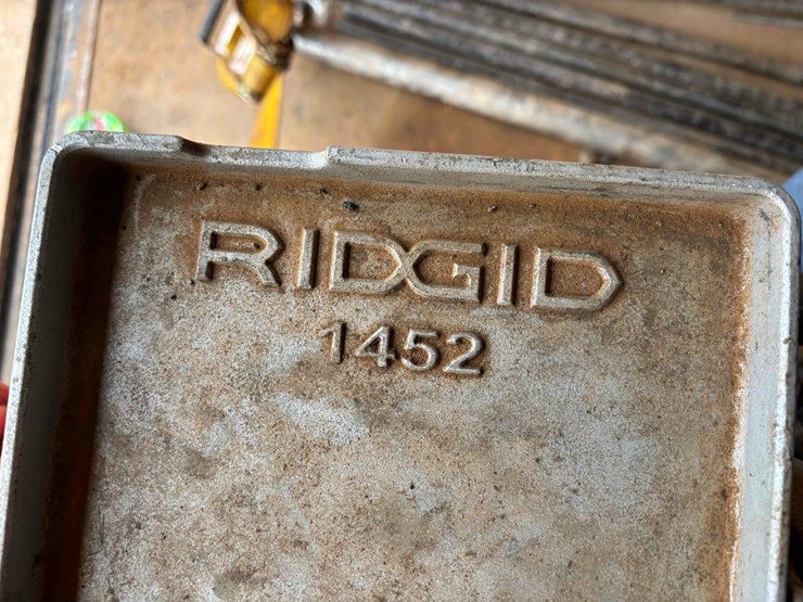 ridgid-300-threader-image-5