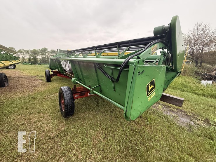 john-deere-222-image-4