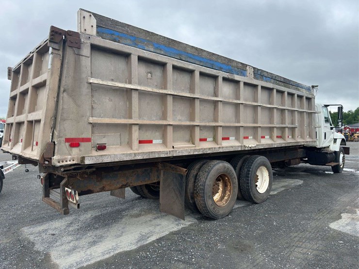 2006-international-workstar-7400-image-3