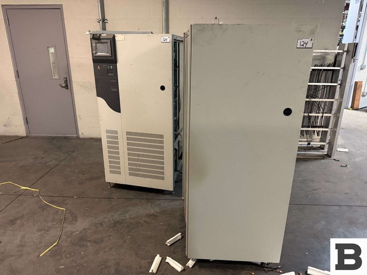 mge/schneider-electric-40kva-uninterruptible-power-supply-image-1