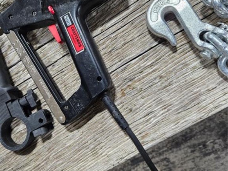#425-•-ryobi-belt-sander-&-craftsmen-stapler-image-3