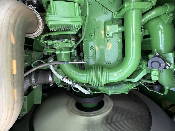 2021-john-deere-s780-image-64
