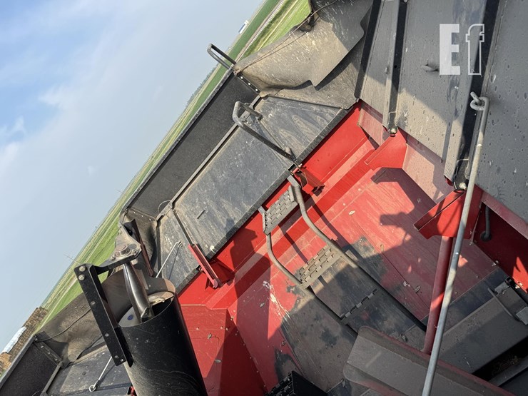 2008-case-ih-8010-image-31