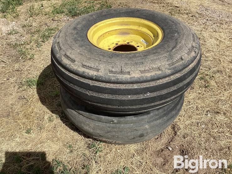 john-deere-16-image-5