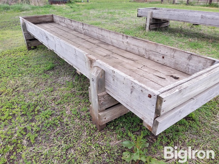 wood-feed-bunk-image-3