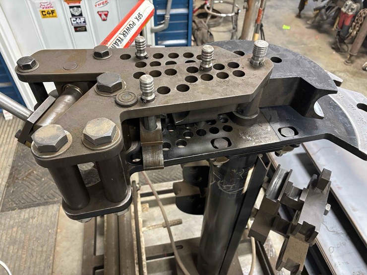 spx-power-team-b-tubing-bender-image-3