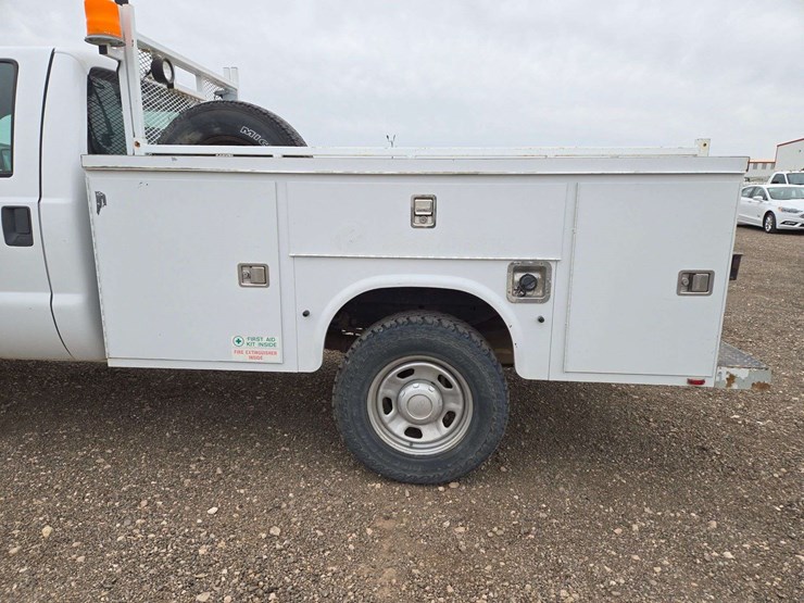 2011-ford-f350-sd-image-11