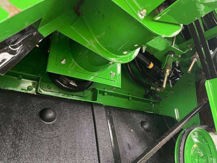 2011-john-deere-9770-sts-image-50