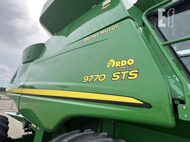 2008-john-deere-9770-sts-image-30