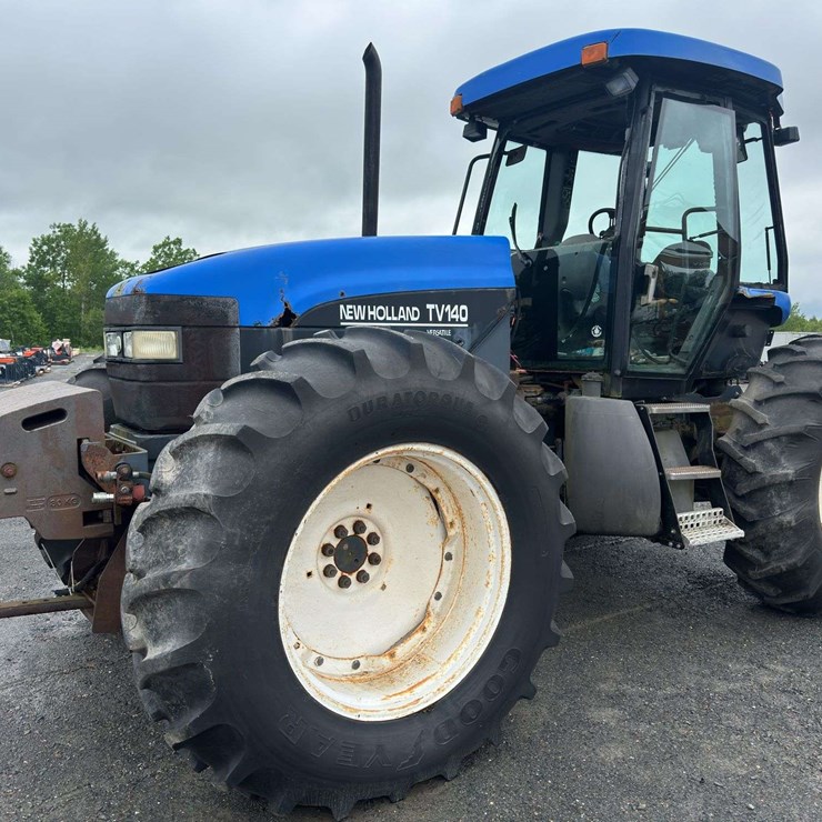 NEW HOLLAND TV140