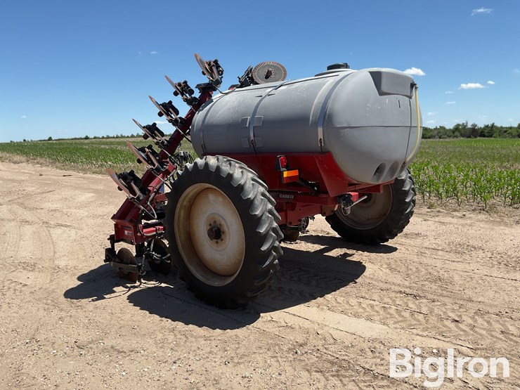 case-ih-2800-image-7