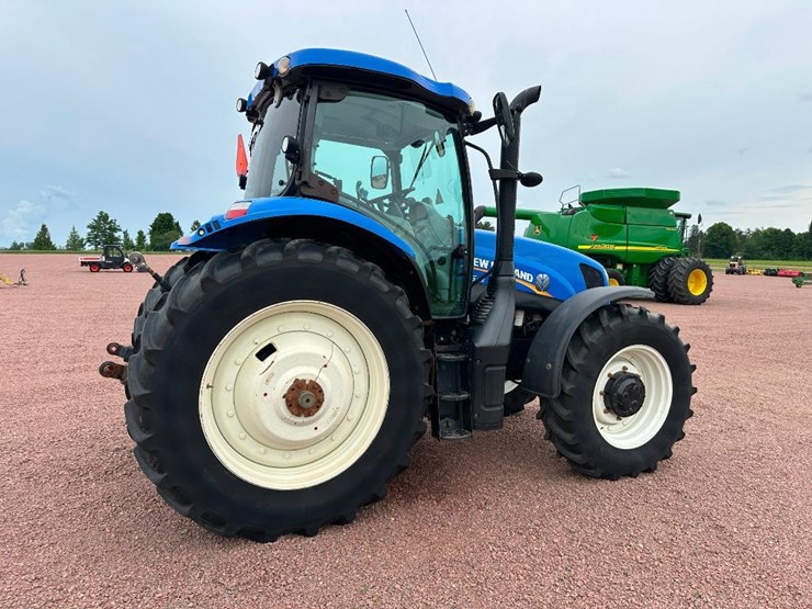 2014-new-holland-t6.175-image-4