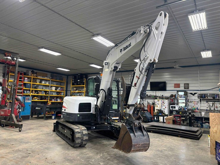 2016-bobcat-e85-image-3