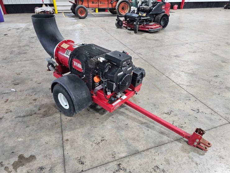 #374-•-2012-toro-pro-force-towable-blower-image-7