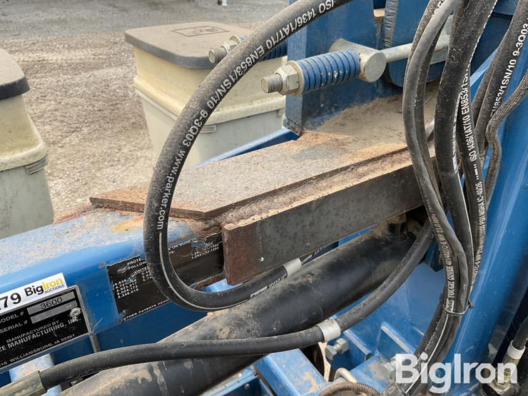 kinze-3600-image-12