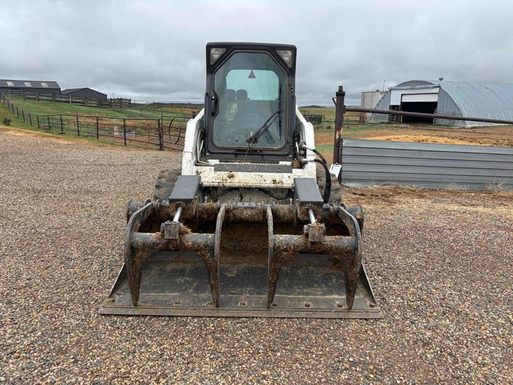 2016-bobcat-s160-image-3