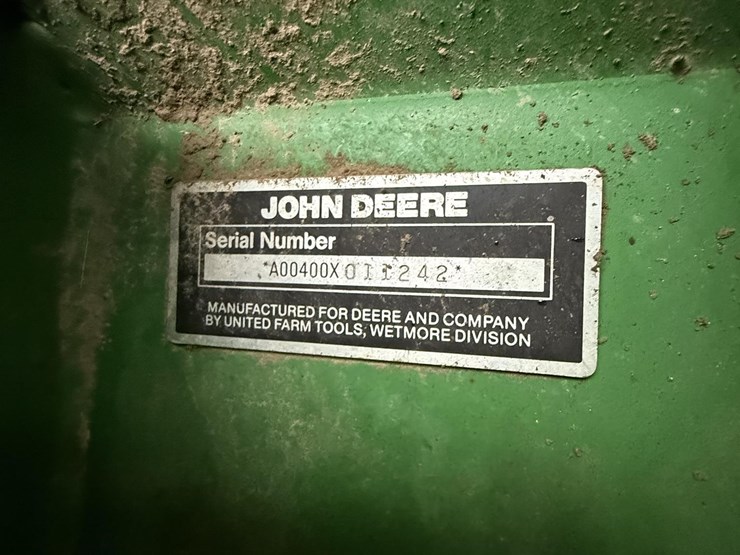 john-deere-400-image-8