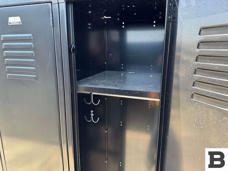 metal-ventilated-lockers-image-5