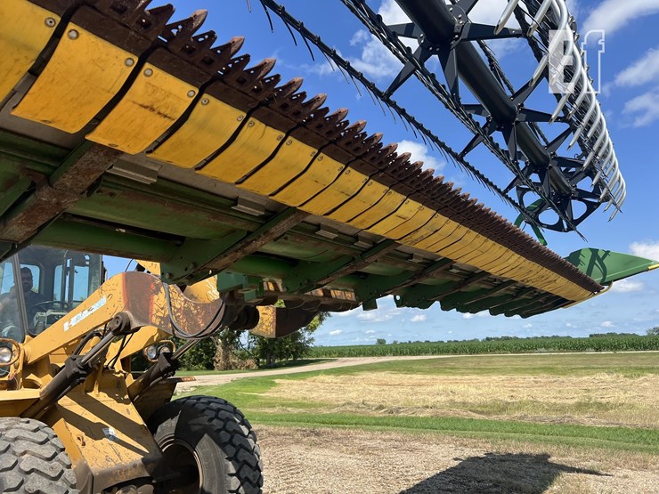 2007-john-deere-630f-image-9