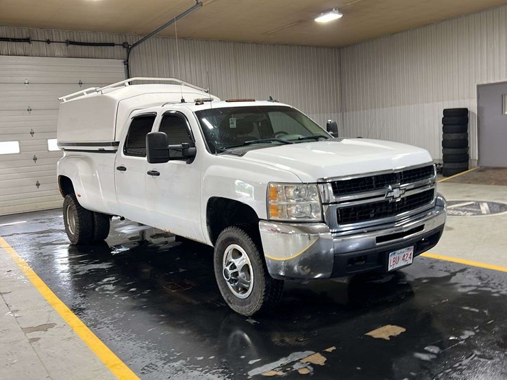 2008-chevrolet-silverado-3500hd-image-7